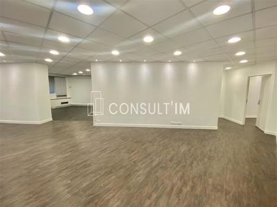 Local commercial - 163 m²