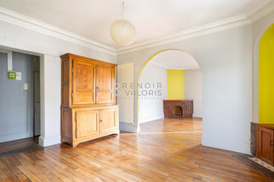 Appartement - 98 m² - 5 pièces