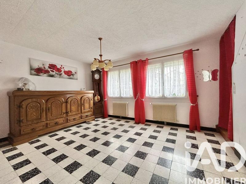 Maison - 79 m² - 7 pièces