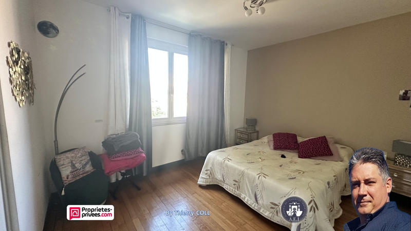 Maison - 163 m² - 7 pièces