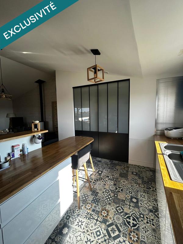 Maison - 100 m² - 5 pièces