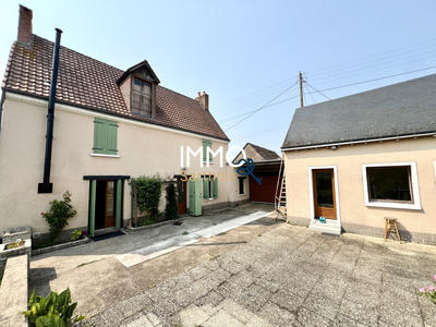 Maison - 138 m² - 5 pièces