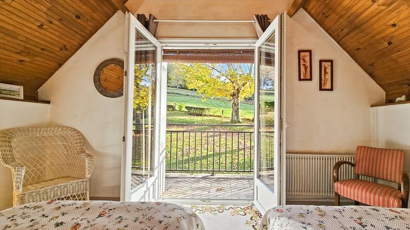 Maison - 174 m² - 5 pièces