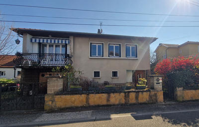 Maison - 85 m² - 4 pièces