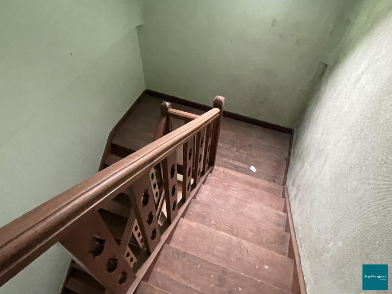 Maison ancienne - 235 m² - 9 pièces