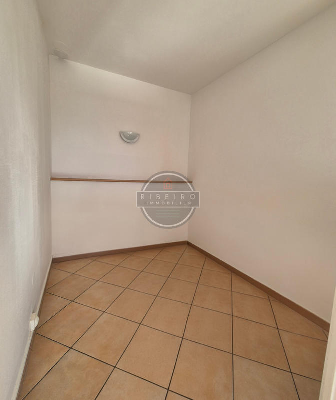 Appartement - 30 m² - 2 pièces