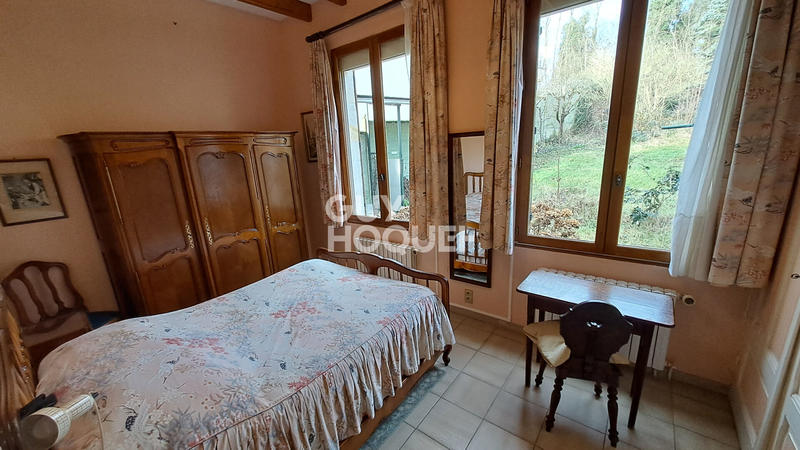 Maison - 210 m² - 8 pièces