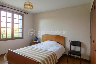 Maison - 90 m² - 3 pièces