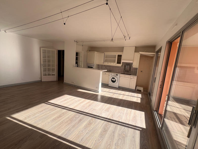 Appartement - 83 m² - 4 pièces