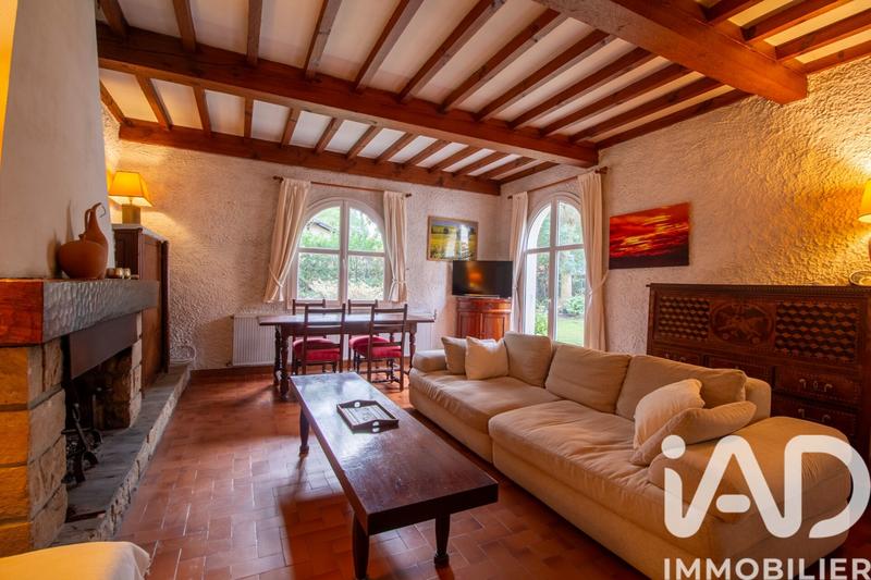 Maison - 175 m² - 6 pièces