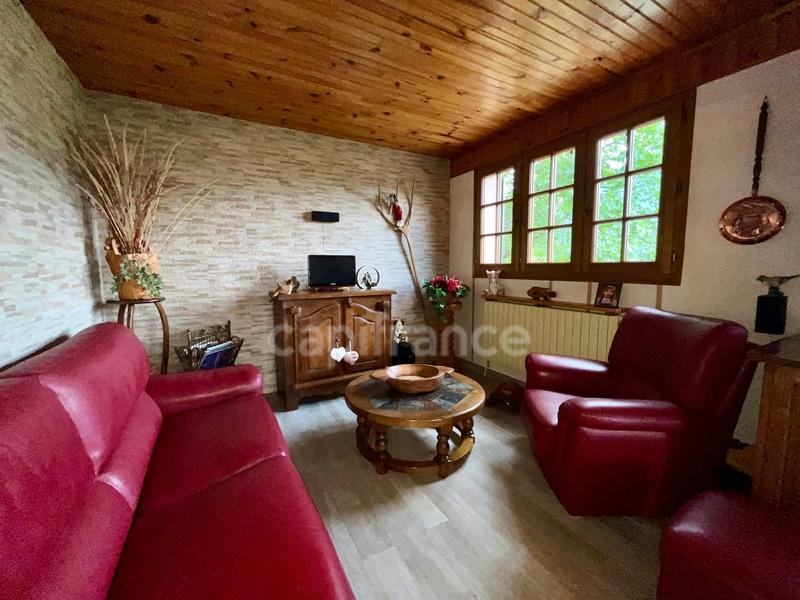 Maison - 140 m² - 5 pièces