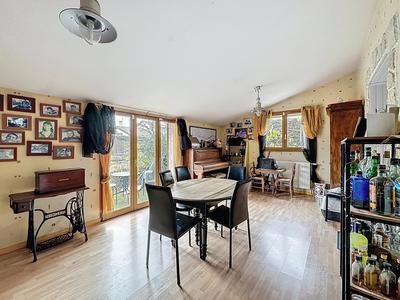 Villa - 160 m² - 8 pièces