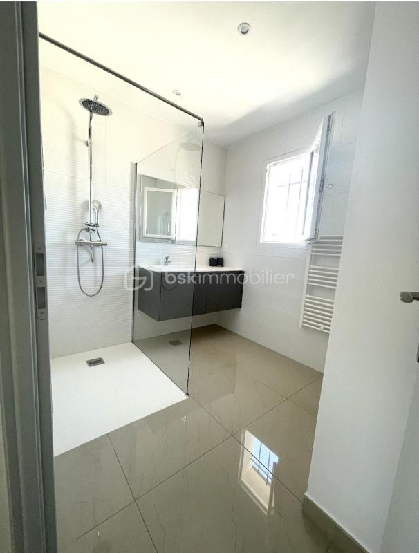 Villa - 105 m² - 5 pièces