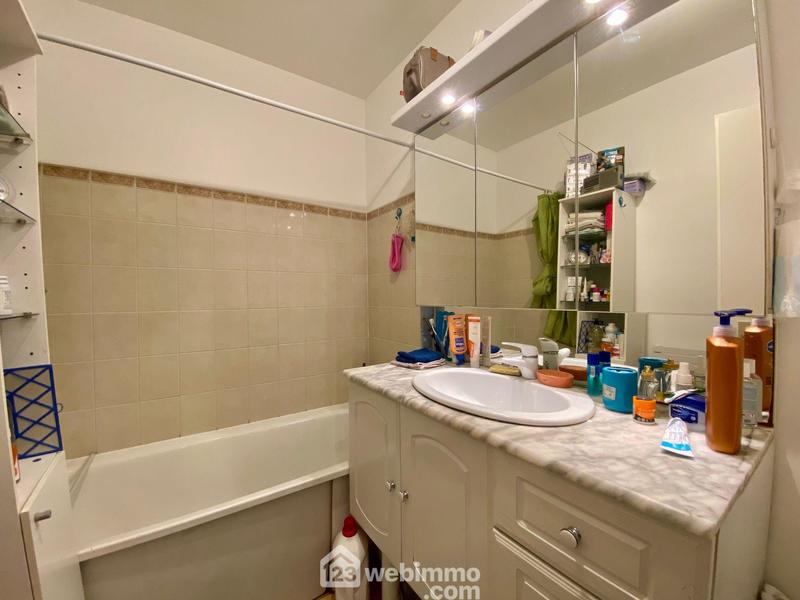 Appartement - 61 m² - 3 pièces