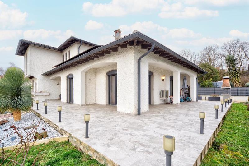 Maison - 188 m² - 6 pièces