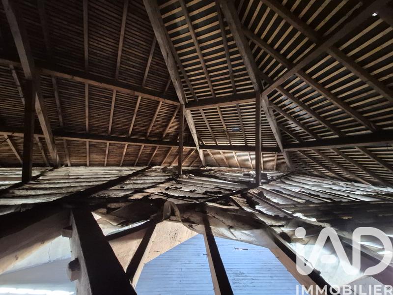 Maison - 400 m² - 5 pièces