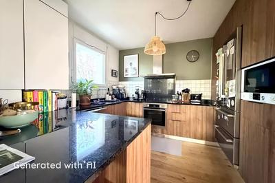 Maison - 131 m² - 5 pièces