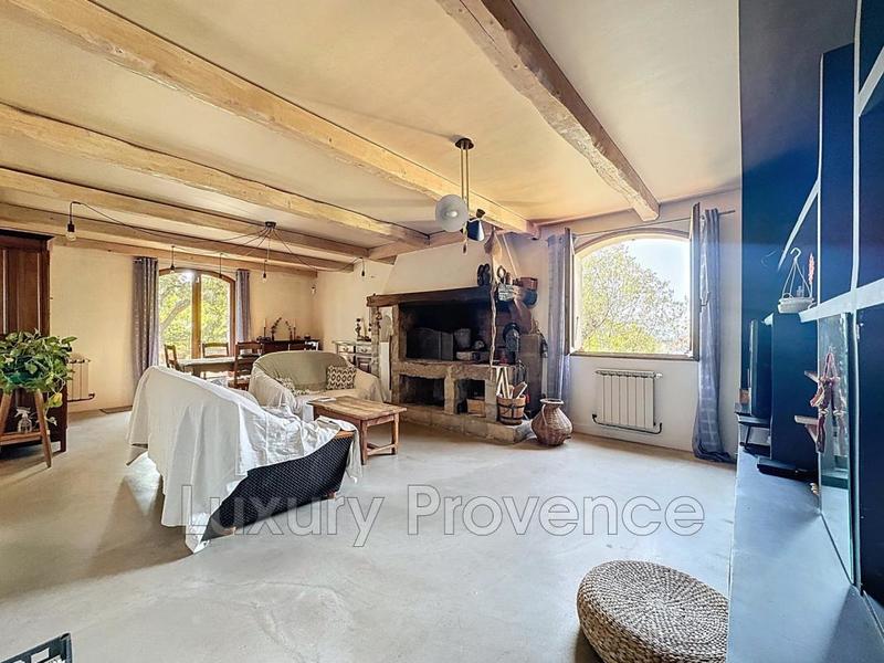 Maison - 141 m² - 6 pièces