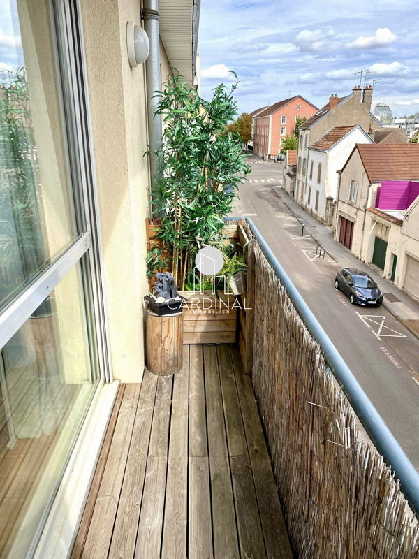 Appartement - 49 m² - 2 pièces