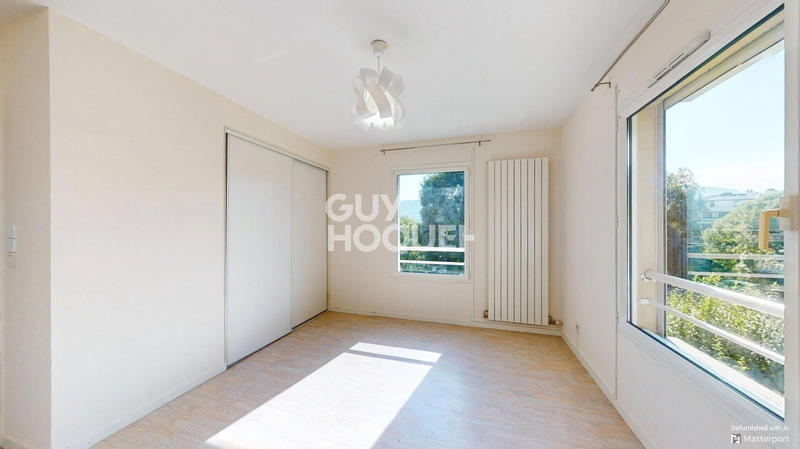 Appartement - 75 m² - 3 pièces