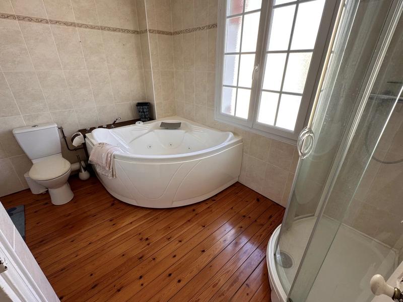 Maison - 135 m² - 6 pièces