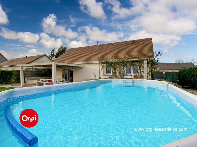 Maison - 90 m² - 6 pièces