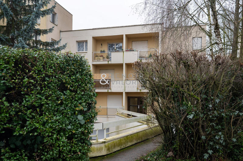 Appartement - 49 m² - 2 pièces