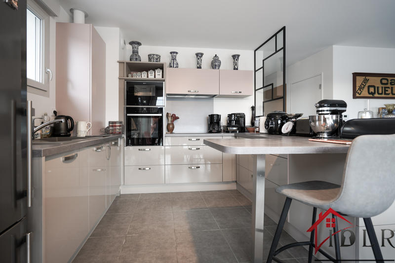 Appartement - 83 m² - 4 pièces