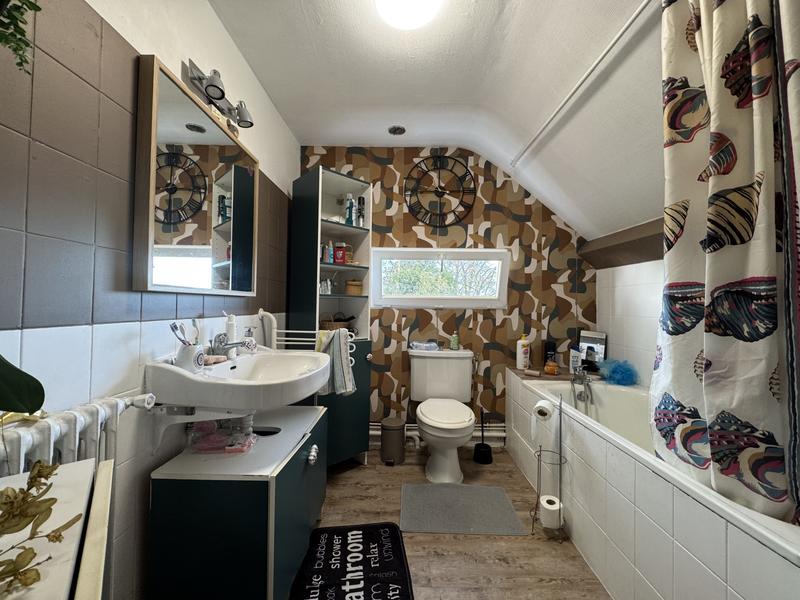 Maison - 150 m² - 5 pièces