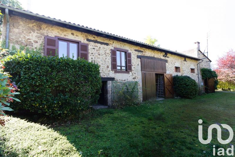 Maison - 249 m² - 7 pièces