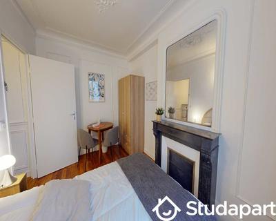 Chambre - 50 m² - 1 pièce