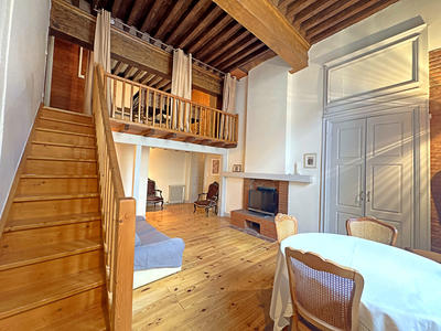 Appartement - 100 m² - 3 pièces