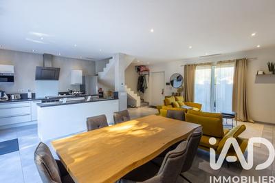 Maison - 100 m² - 4 pièces