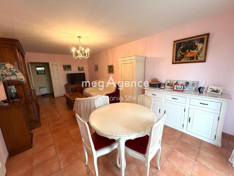 Appartement - 70 m² - 3 pièces