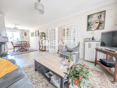 Maison - 80 m² - 4 pièces