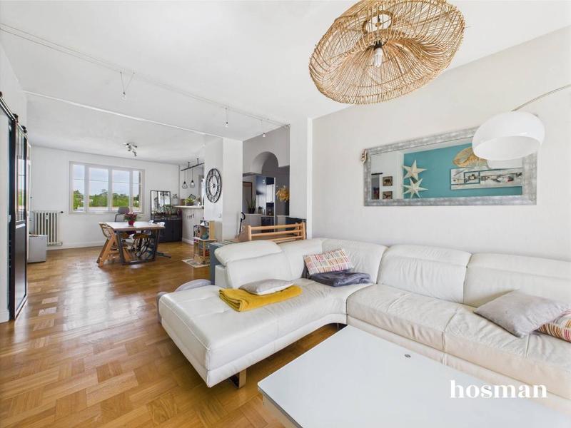 Appartement - 84 m² - 4 pièces