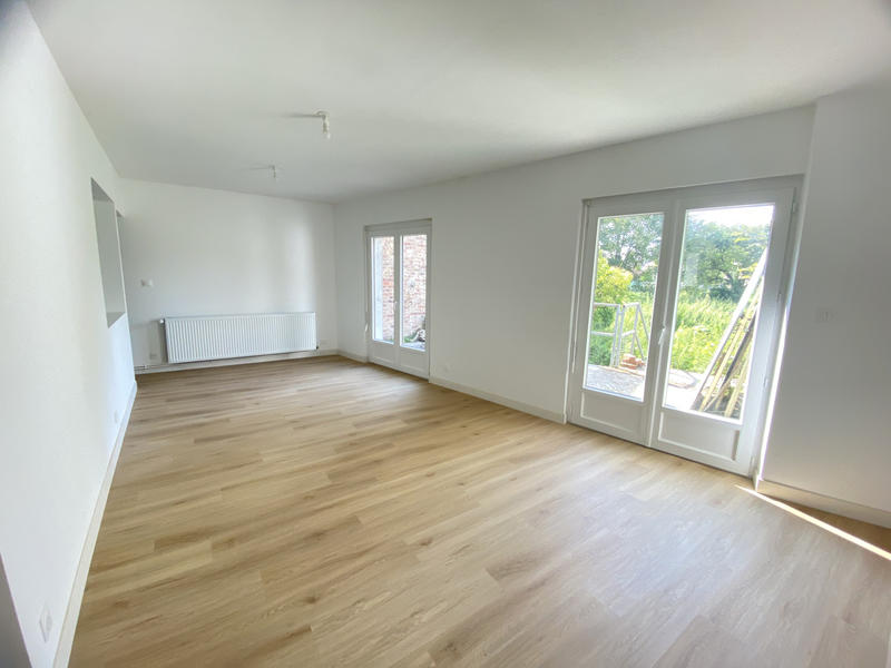 Maison - 88 m² - 6 pièces