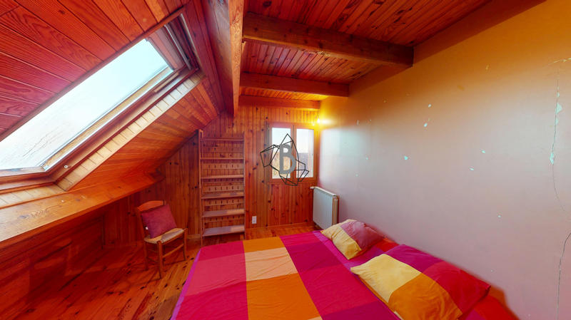 Maison - 170 m² - 7 pièces