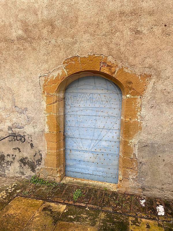 Maison - 270 m² - 4 pièces