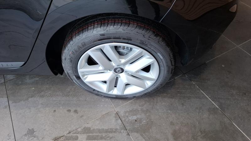 Renault Clio V Evolution Blue dCi 100