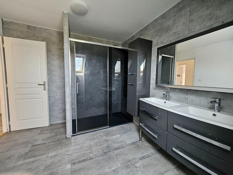 Maison - 160 m² - 7 pièces