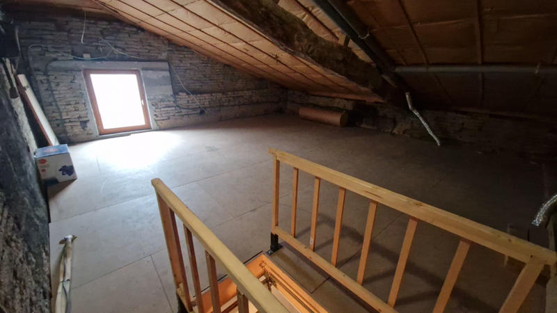 Maison - 95 m² - 4 pièces