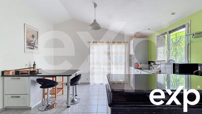 Maison traditionnelle - 97 m² - 5 pièces