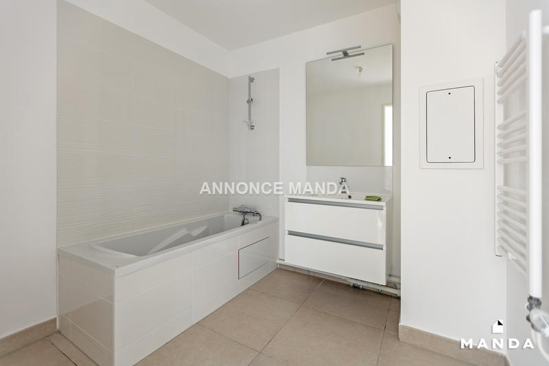Appartement - 65 m² - 3 pièces