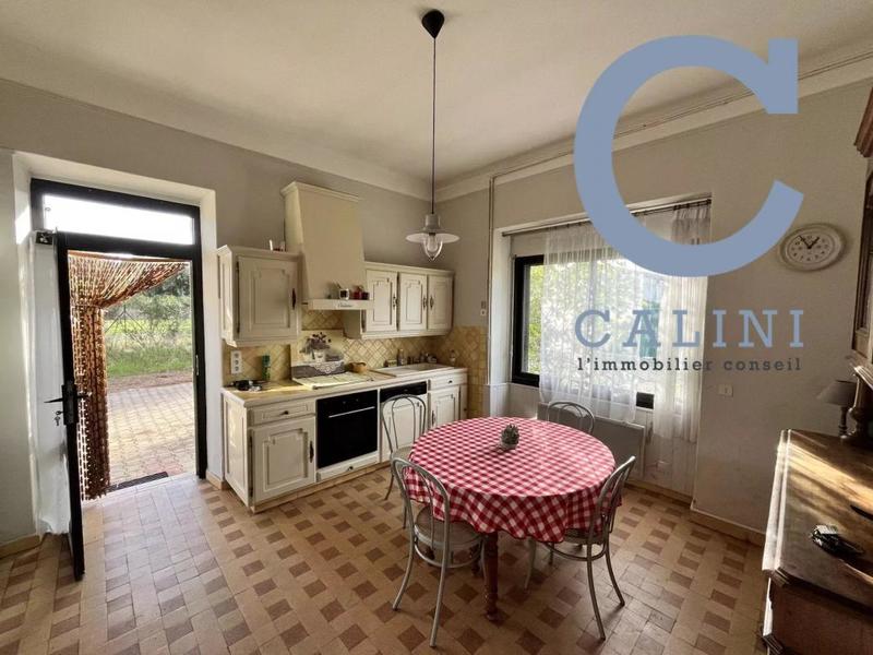 Villa - 139 m² - 6 pièces