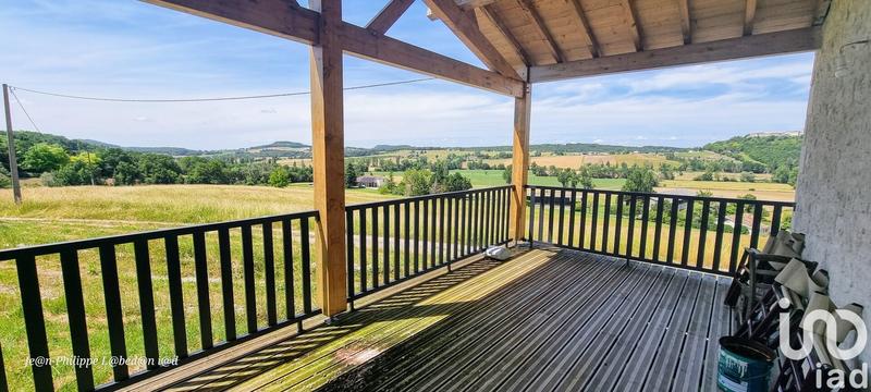 Maison - 215 m² - 7 pièces