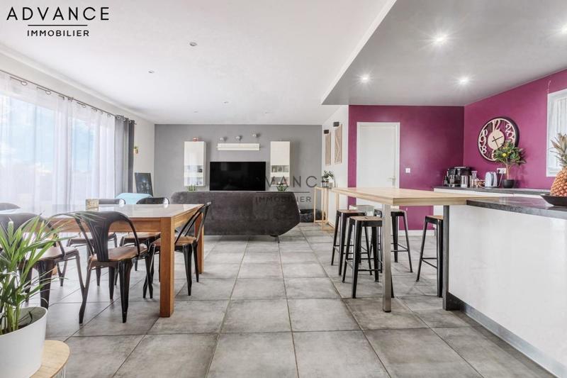 Maison - 150 m² - 7 pièces