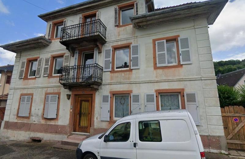 Propriété - 300 m² - 20 pièces