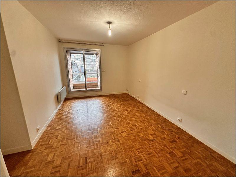 Appartement - 100 m² - 3 pièces