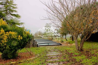 Maison - 81 m² - 4 pièces